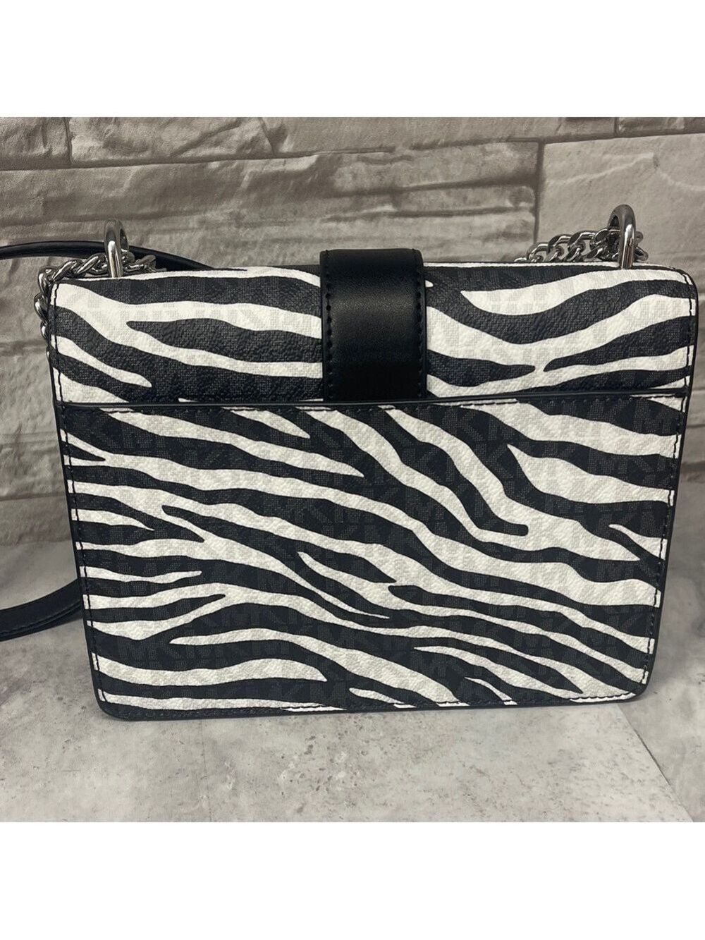 Michael Kors Greenwich Zebra Stripe Crossbody Bag & Matching Wallet Black White - Picture 4 of 11